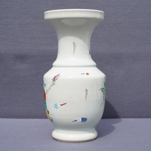 Un vase en porcelaine de Chine famille rose à décor d'Immortels, 19ème — photo 16