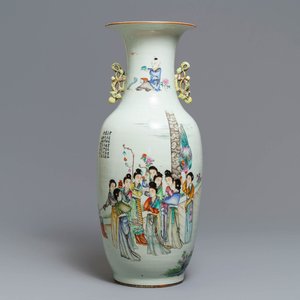 Un vase en porcelaine de Chine famille rose à double décor, 19/20ème — photo 1