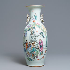 Un vase en porcelaine de Chine famille rose à double décor, 19/20ème — photo 1
