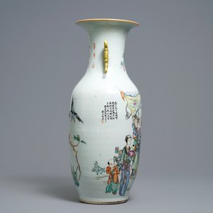 Un vase en porcelaine de Chine famille rose à double décor, 19/20ème — photo 2