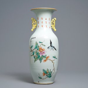 Un vase en porcelaine de Chine famille rose à double décor, 19/20ème — photo 3