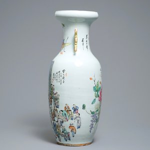 Un vase en porcelaine de Chine famille rose à double décor, 19/20ème — photo 4