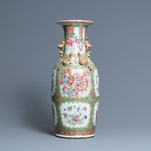 Un vase en porcelaine de Chine famille rose de Canton, 19ème — photo 1