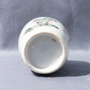Un vase en porcelaine de Chine famille verte à décor de Zhong Kui, Kangxi — photo 22