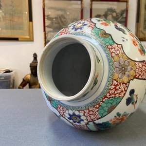 Un vase en porcelaine de Chine famille verte figurant des oiseaux sur des branches fleuries, Kangxi — photo 24