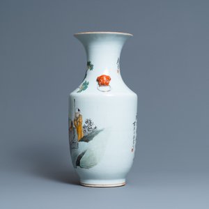 Un vase en porcelaine de Chine qianjiang cai, 19/20ème — photo 4