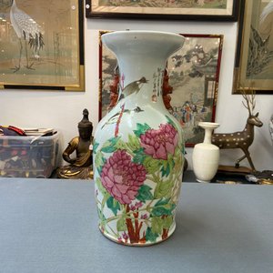 Un vase en porcelaine de Chine qianjiang cai, 19ème — photo 8