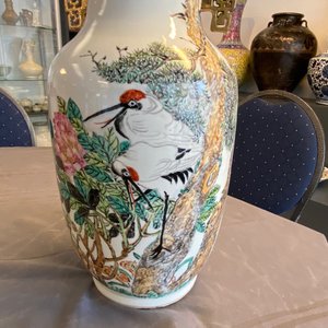 Un vase en porcelaine de Chine qianjiang cai à décor d'un paysage, 19/20ème — photo 16