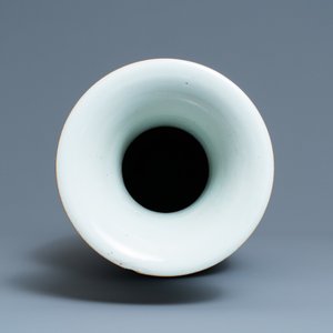 Un vase en porcelaine de Chine qianjiang cai à double décor, 19/20ème — photo 5