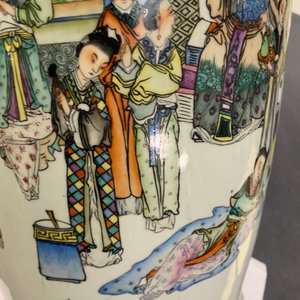 Un vase en porcelaine de Chine qianjiang cai à double décor, 19/20ème — photo 14