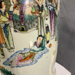 Un vase en porcelaine de Chine qianjiang cai à double décor, 19/20ème — photo 15