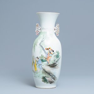 Un vase en porcelaine de Chine qianjiang cai, marque de Jiangxi Ciye Gongsi, République — photo 1