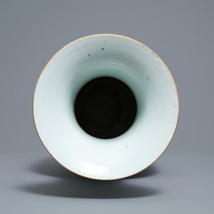 Un vase en porcelaine de Chine qianjiang cai, signé pour Ma Qing Yun, 19/20ème — photo 5