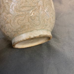 Un vase en porcelaine de Chine qingbai à décor incisé, Song — photo 18