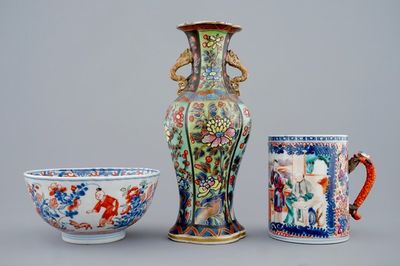 Un vase et un bol surdécorés en Europe et une chope à bière à décor mandarin, Chine, 18/19ème