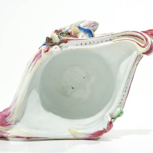 Un vase pot pourri au dragon Rococo en faïence de Sceaux, Jacques Chapelle, 18ème — photo 6