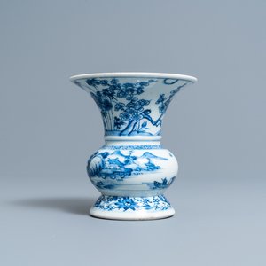 Un 'zhadou' en porcelaine de Chine en bleu et blanc, Kangxi — photo 1