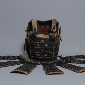 Une armure de samouraï incomplète, Japon, Edo, 18ème — photo 2