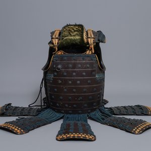 Une armure de samouraï incomplète, Japon, Edo, 18ème — photo 2