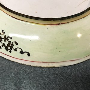 Une assiette en émaux de Canton à décor de pêcheurs, Chine, Qianlong — photo 12