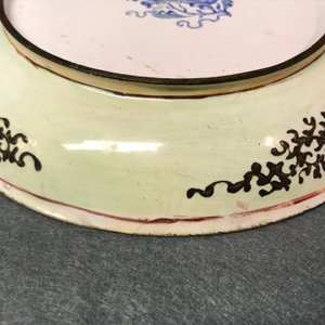 Une assiette en émaux de Canton à décor de pêcheurs, Chine, Qianlong — photo 6