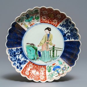 Une assiette en porcelaine de Chine verte-Imari, Kangxi — photo 1