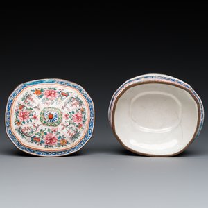 Une boîte à épices couverte et une coupe de forme quadrilobe en émaux de Canton, Chine, Yongzheng/Qianlong — photo 8