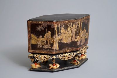 Une boîte à offrandes 'chanab' en bois laqué et doré pour le marché Straits ou Peranakan, Chine, 19ème