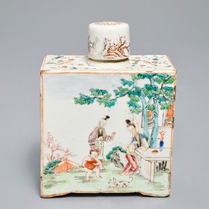 Une boîte à thé couverte en porcelaine de Chine famille rose, Qianlong — photo 1
