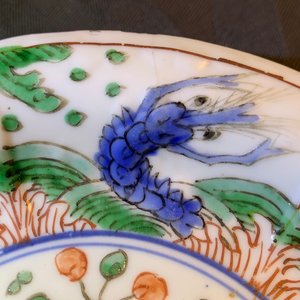 Une boîte à thé, deux vases et une coupe en porcelaine de Chine famille verte, Kangxi — photo 14
