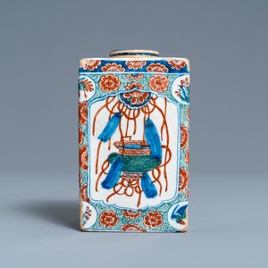 Une boîte à thé en faïence de Delft en palette cachemire, 1ère moitié du 18ème — photo 2