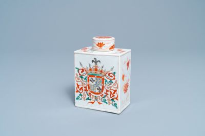 Une boîte à thé en porcelaine de Chine famille verte aux armes d'Ataide pour le marché portugais, Kangxi