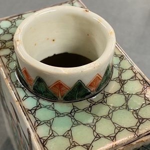 Une boîte à thé en porcelaine de Chine famille verte, Kangxi — photo 13