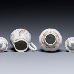 Une boîte à thé et une verseuse couverte en porcelaine de Chine à décor de faisans en grisaille et rouge de fer, Yongzheng — photo 6