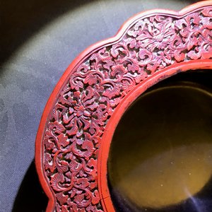 Une boîte couverte en laque de Chine à décor floral, 18/19ème — photo 25