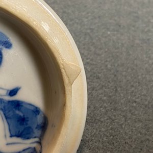 Une boîte couverte en porcelaine de Chine à sujet érotique, Kangxi — photo 12