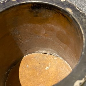 Une boîte cylindrique pour un décret impérial en bois laqué et peint, Chine, 17/18ème — photo 20