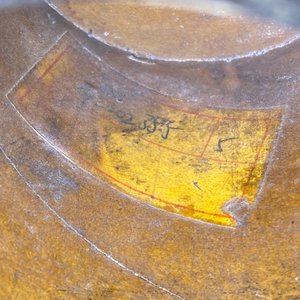 Une boîte cylindrique pour un décret impérial en bois laqué et peint, Chine, 17/18ème — photo 21