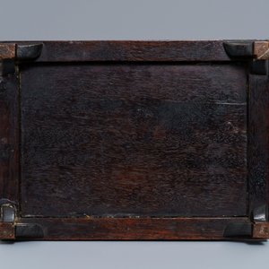 Une boîte rectangulaire en bois sculpté et émaux cloisonnés, Chine, 19ème — photo 7