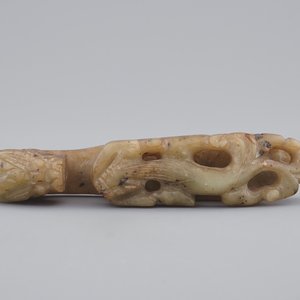 Une boucle de ceinture en jade sculpté, Chine, 20ème — photo 5
