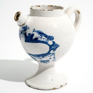 Une chevrette en faïence de Delft bleu et blanc, 18ème — photo 1