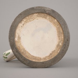 Une chope à bière en faience à décor florale, 18ème, Allemagne — photo 8
