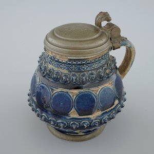 Une chope en grès de Muskau au couvercle en étain, date 1660 — photo 1