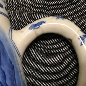 Une chope en porcelaine de Chine bleu et blanc, époque Transition — photo 9