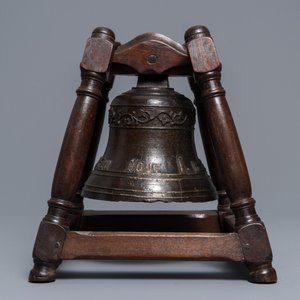 Une cloche en bronze à inscription: 'Fondée à Bruges par F. Brondel', 19ème — photo 4