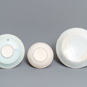 Une collection de 12 pièces de type Cizhou et qingbai, Chine, Song, Yuan et après — photo 12