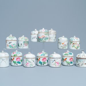Une collection de 14 réchauds en porcelaine de Chine qianjiang cai, 19/20ème — photo 1