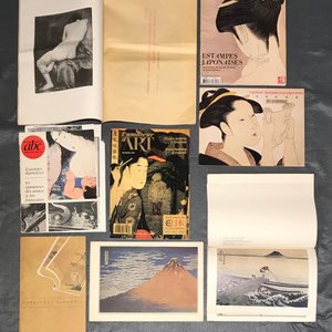 Une collection de livres et magazines sur l'art japonais — photo 11