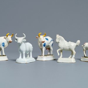 Une collection de modèles d'animaux en faïence de Delft, 18ème — photo 1