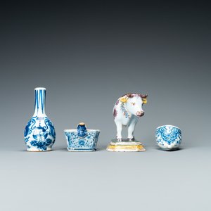 Une collection de six pièces en faïence de Delft en bleu et blanc et polychrome, 18/19ème — photo 6